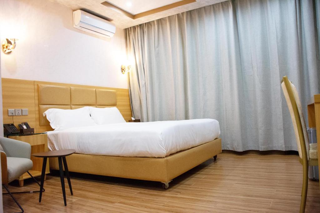 Chambre Deluxe avec Balcon - 1