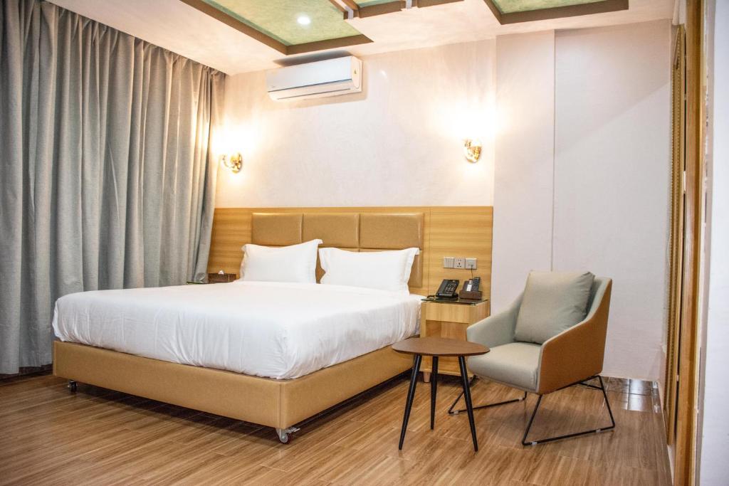 Chambre Deluxe avec Balcon - 2